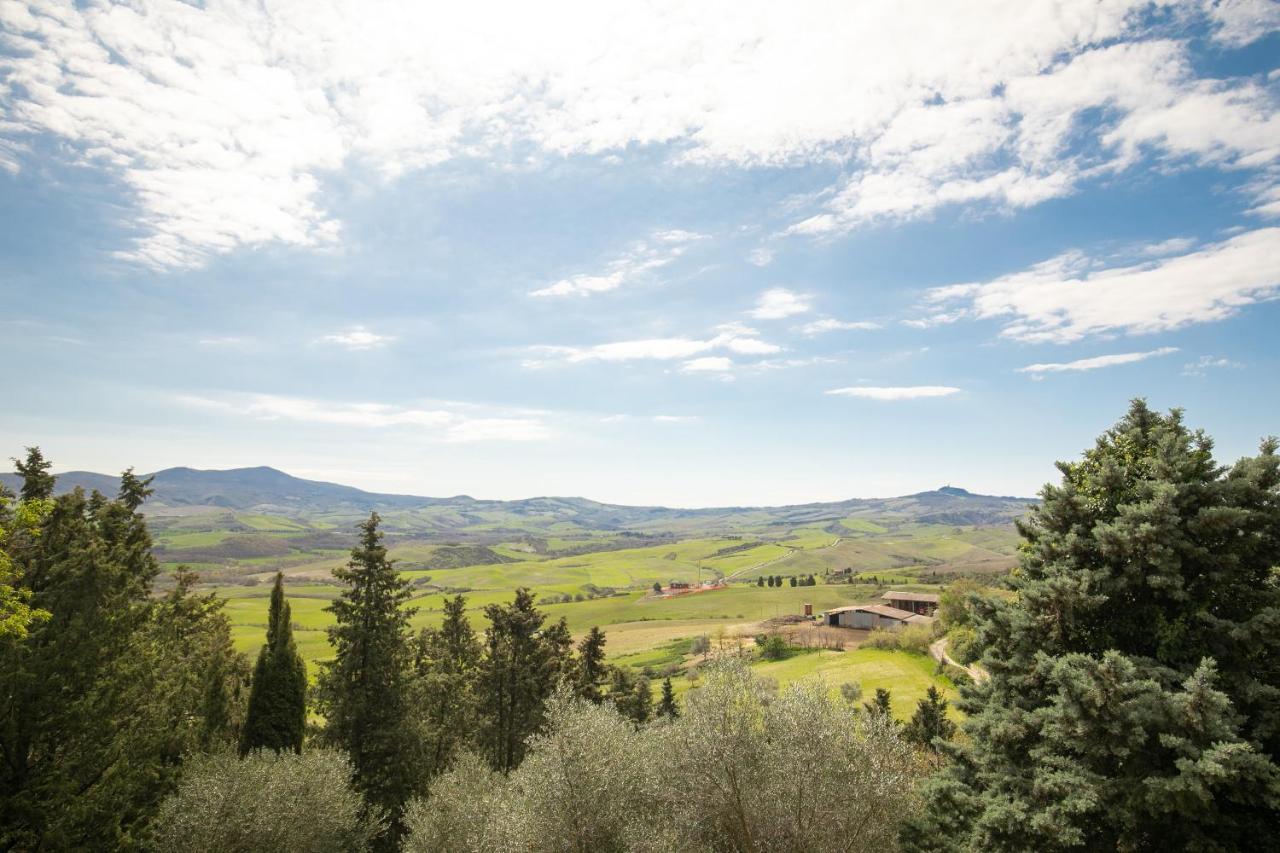 Noi2+2 Vacanze - App. Andrea Contignano Exterior foto